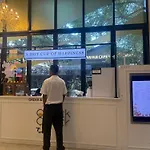 Klcc Sky Villa Suites Scarletz